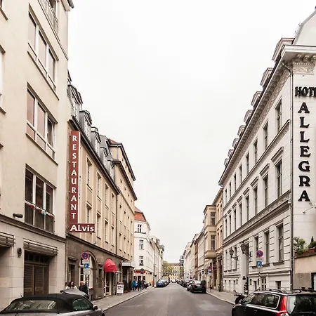 Martas Allegra מלון 3*