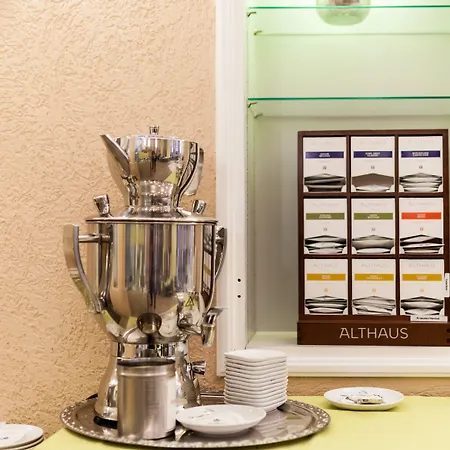 Отель Martas Allegra